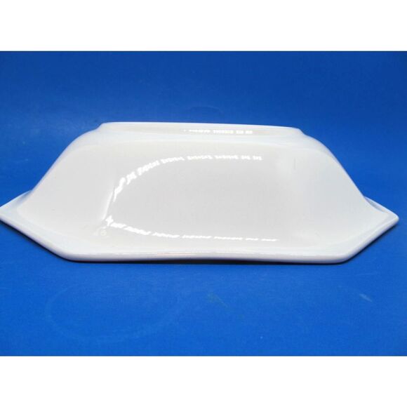 Johnson Brothers Heritage Enchantment  9" Vegetable Serving Bowl - Picture 7 of 10